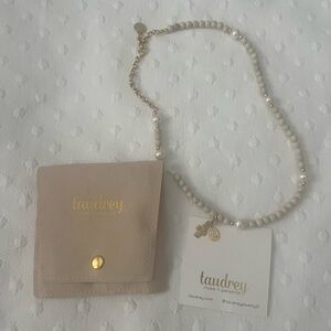 Taudrey necklace